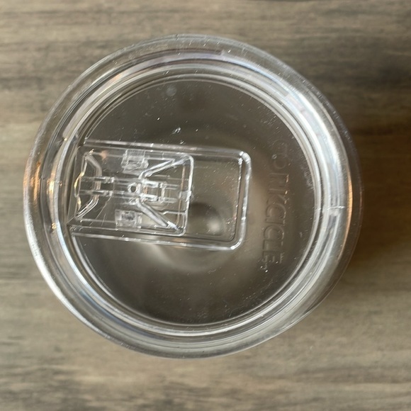 Corkcicle copper color 12 ounce insulated stemless wine glass with top - Picture 4 of 4